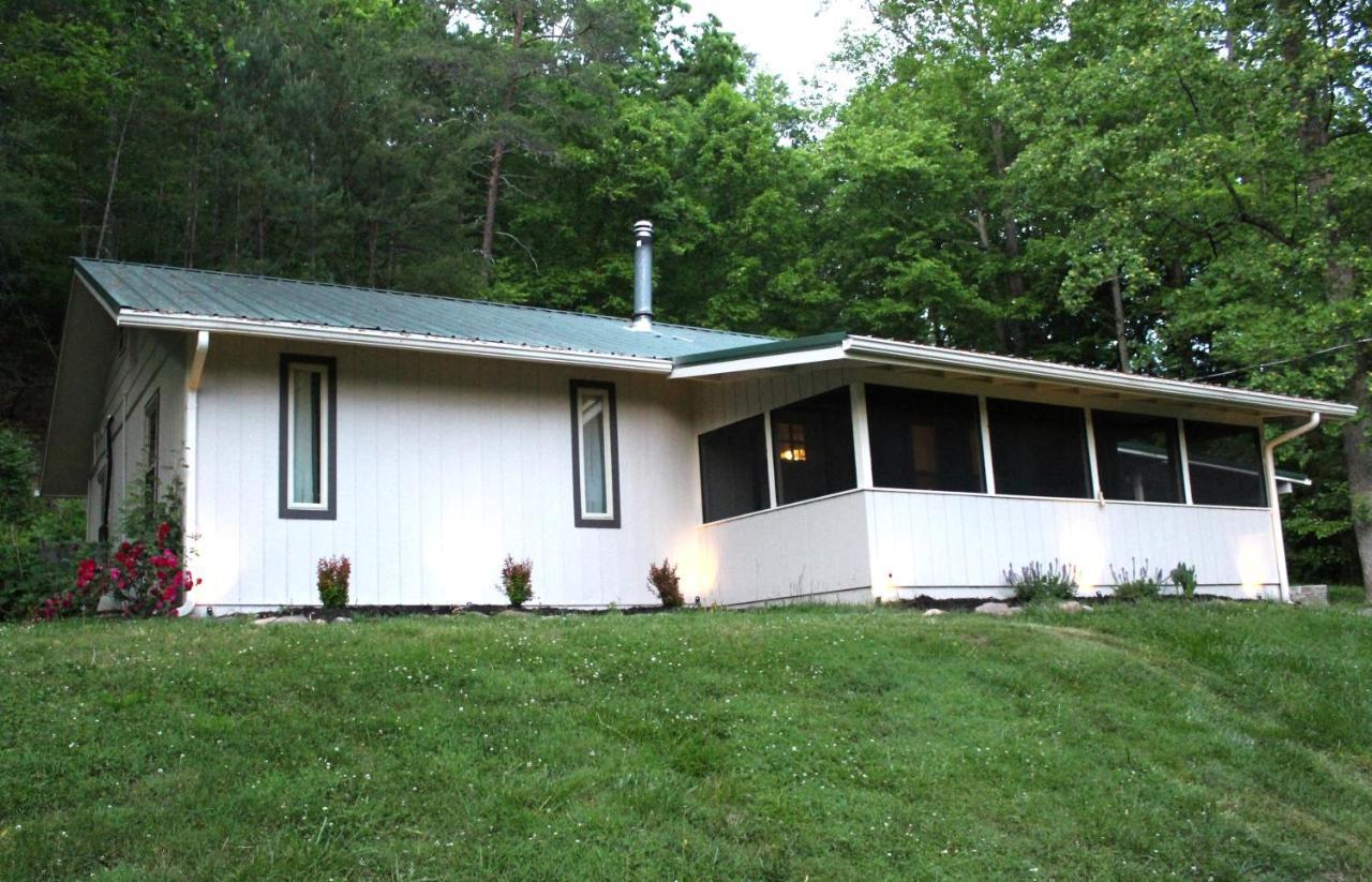 Stay At The Retreat! Gatlinburg-Dollywood Sevierville Exterior foto